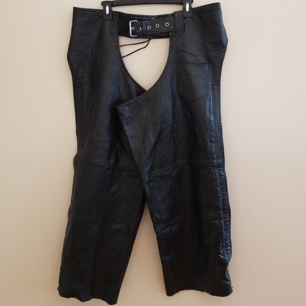 Xelement Men's BLack Single Pocket Leather Chaps